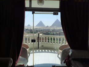 rousey pyramids view